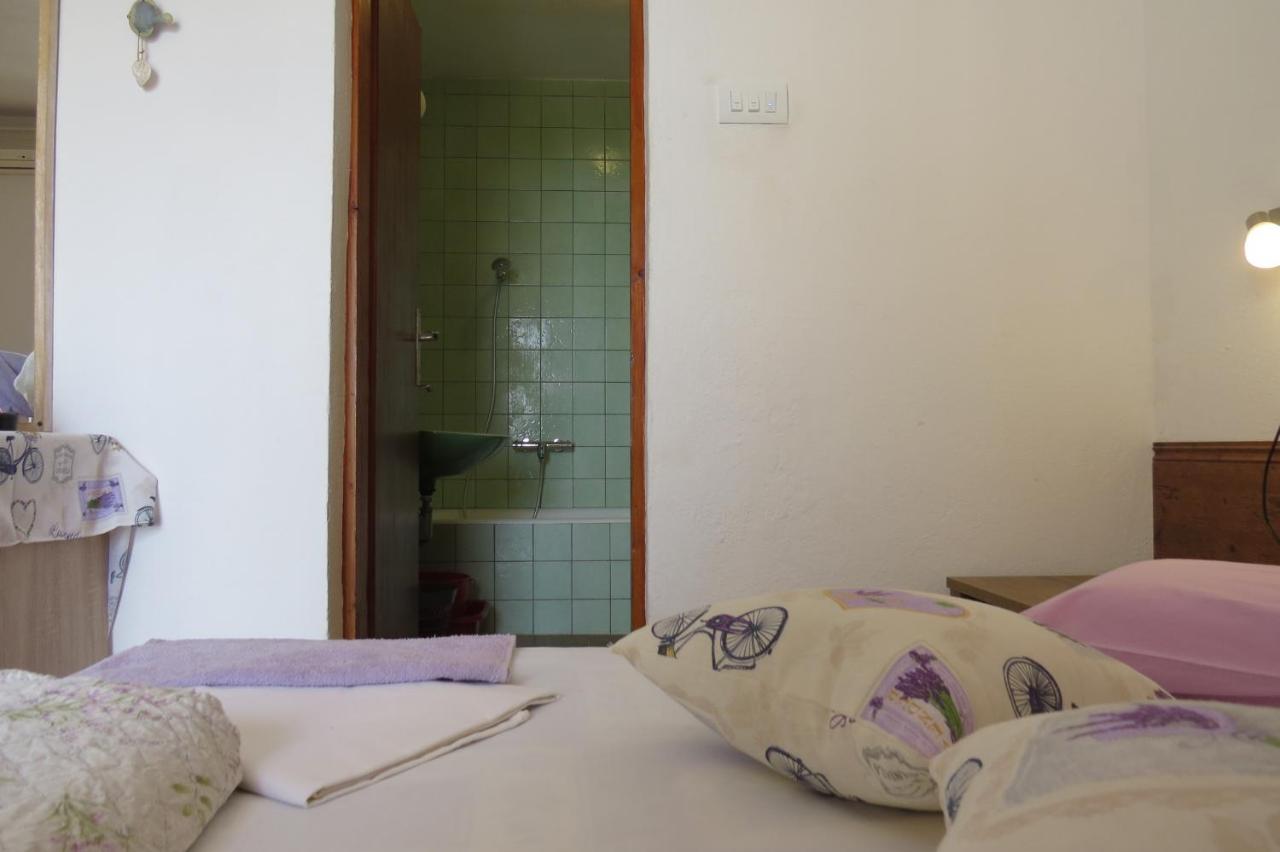 Apartments Feral Baška Voda エクステリア 写真
