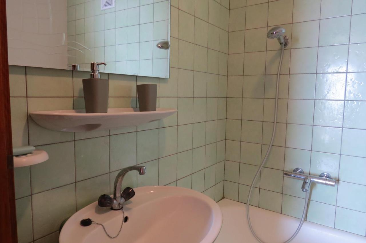 Apartments Feral Baška Voda エクステリア 写真