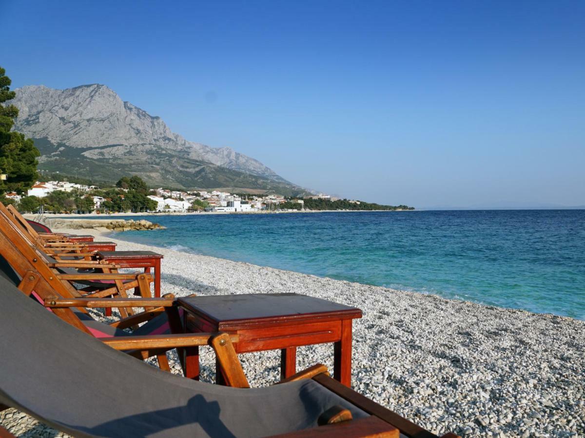 Apartments Feral Baška Voda エクステリア 写真