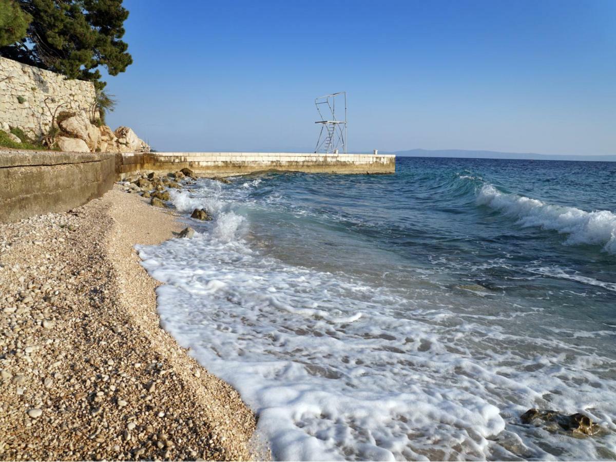 Apartments Feral Baška Voda エクステリア 写真